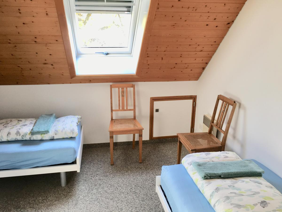 Apartment Sitter-panorama *